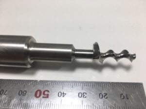 金属切削でのスクリュー加工