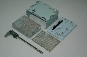 薄板による精密板金加工
