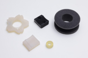 切削加工（シリコーンゴム）