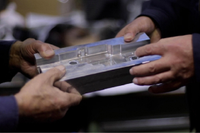 最短3日の金型製作